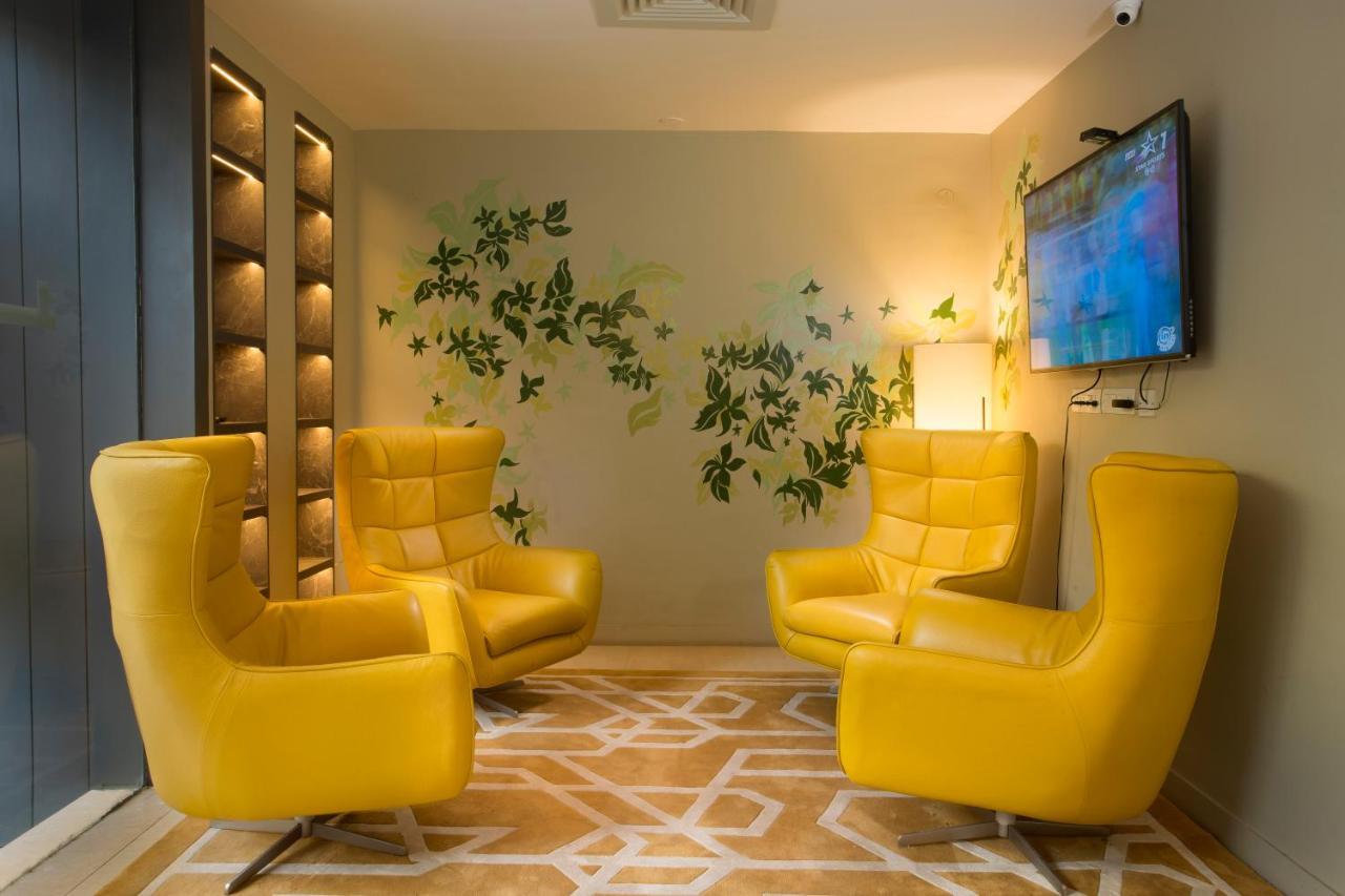 Langford Keys By Tgi Hotel Bangalore Exterior photo